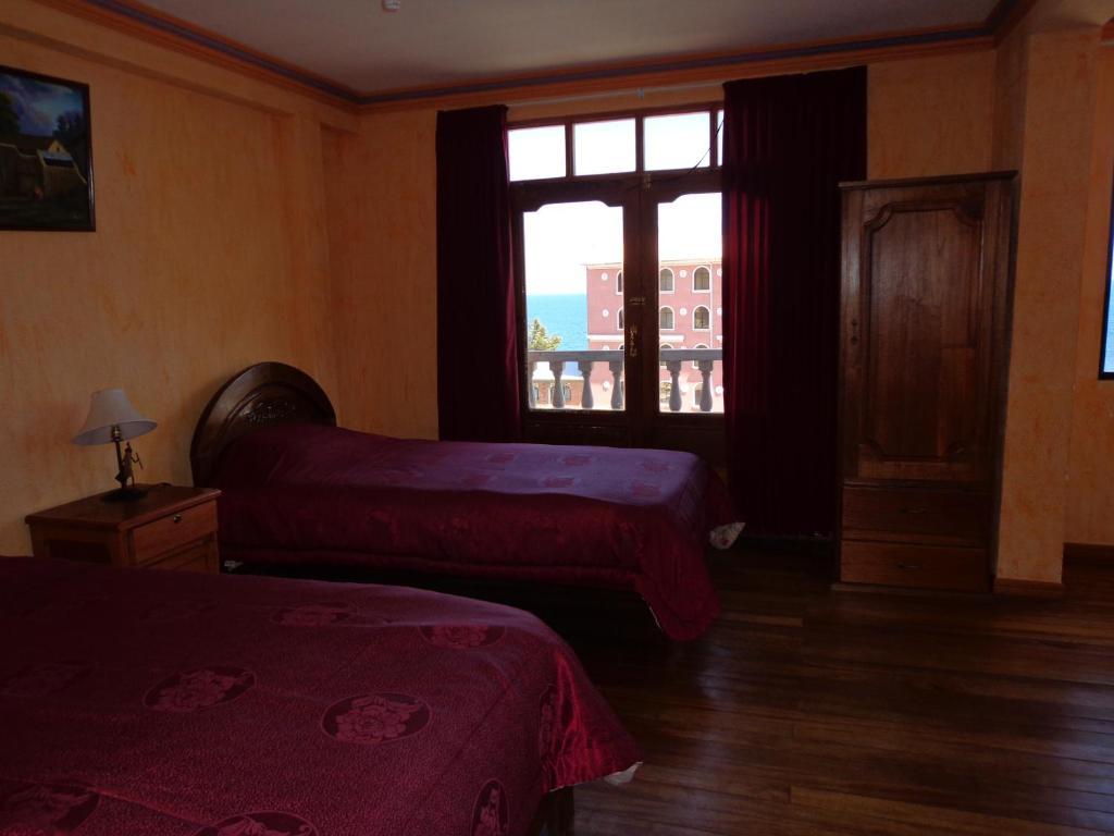 Hostal Real Los Andes Del Lago Copacabana  Dış mekan fotoğraf