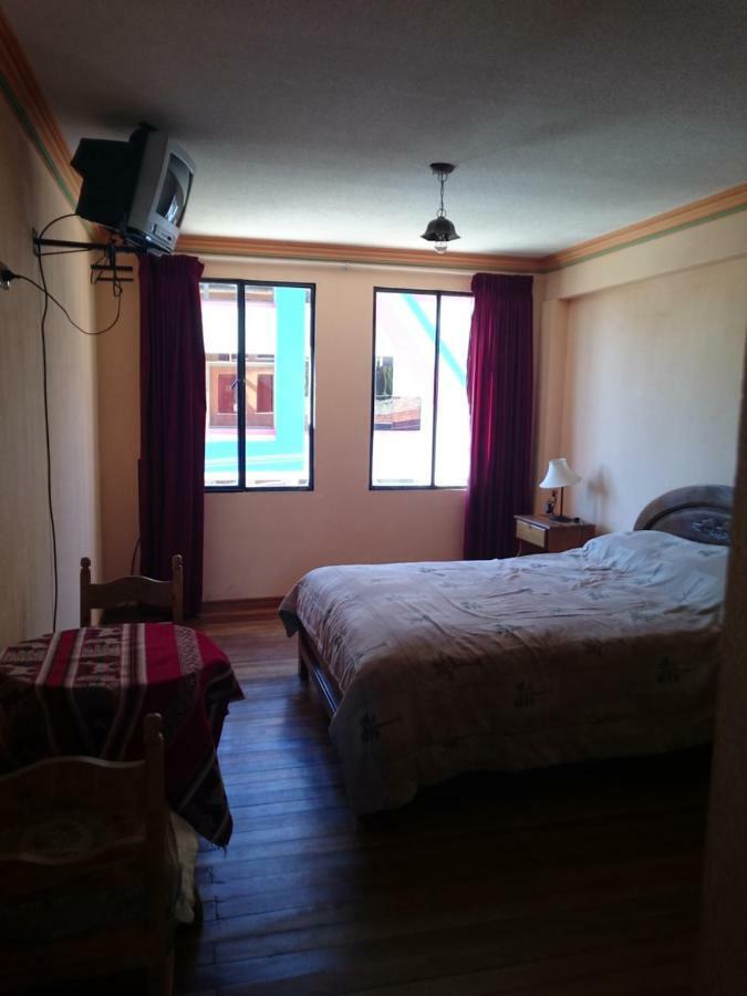 Hostal Real Los Andes Del Lago Copacabana  Dış mekan fotoğraf